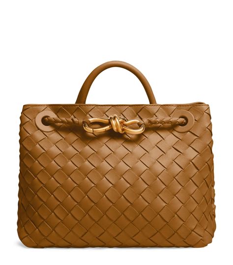 Bottega Veneta Handbags, Purses & Wallets for Women.